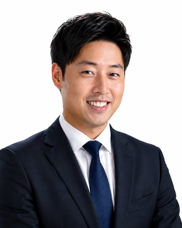 山西 春貴